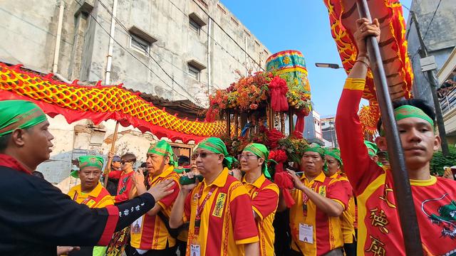 Gelaran 12 Tahunan Gotong Toapekong, Budaya Cina Benteng di Tangerang