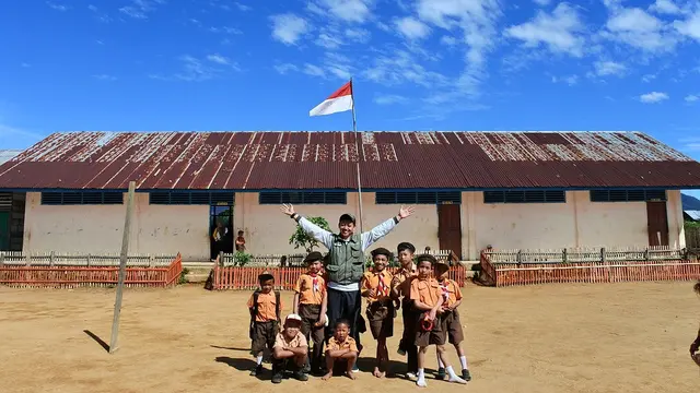 Puisi Guru Pahlawan Tanpa Tanda Jasa