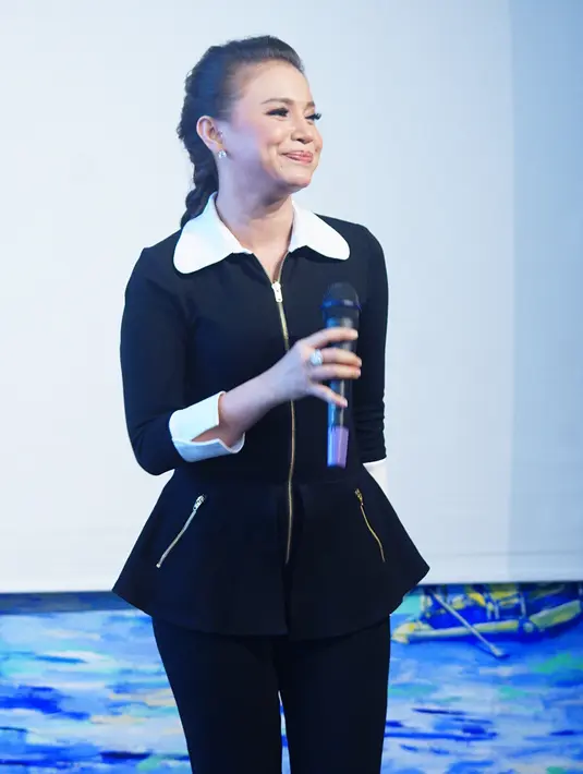 Single terbaru Rossa yang berjudul Body Speak ini akan hadir dalam album barunya yang akan dirilis pada bulan April mendatang. (Syaiful Bahri/Bintang.com)