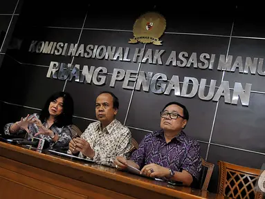  Komnas HAM gelar konferensi pers terkait bentrokan TNI-Polri di Batam, Jakarta, Jumat (21/11/2014). (Liputan6.com/Johan Tallo)