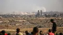 Sejumlah kendaraan militer Israel juga telah ditarik dari beberapa area di kota Khan Younis, Gaza bagian selatan. (Eyad BABA/AFP)