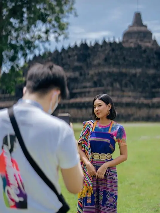 Dari sekian banyak foto yang diunggah, penampakan Angga Yunanda di sana sukses mencuri perhatian. [Instagram/anggayunandareal16].