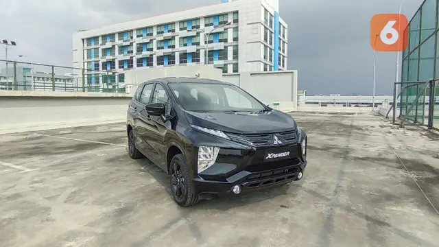 Mitsubishi Xpander Rockford Fosgate Black Edition