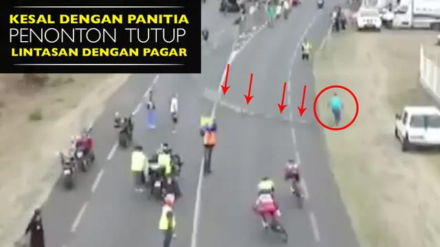 Video Tour Cycliste Antenne Reunion perlombaan balap sepeda di Prancis terjadi insiden kecelakaan di dekat garis finis yang di lakukan oleh salah satu ayah peserta pebalap sepeda.