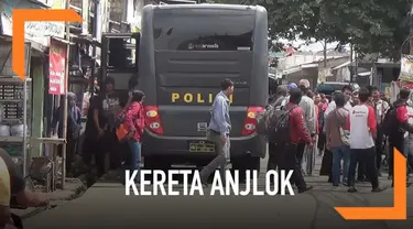 Pasca anjloknya Krl menuju Bogor, Polresta Bogor menyediakan bus dan truk bagi penumpang krl. Bus mengangkut penumpang ke terminal bus dan stasiun Bojong Gede