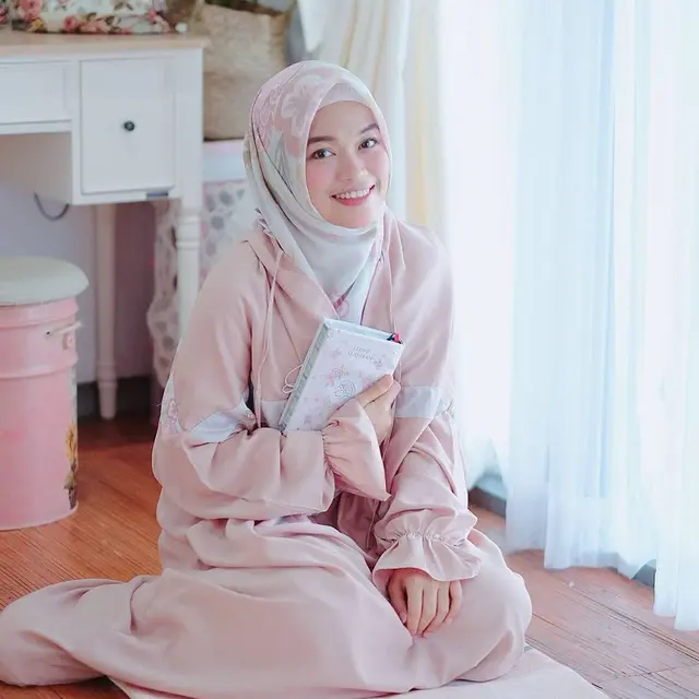 6 Anak Ustaz Kondang Tanah Air Ini Curi Perhatian, Ada yang Menikah Muda