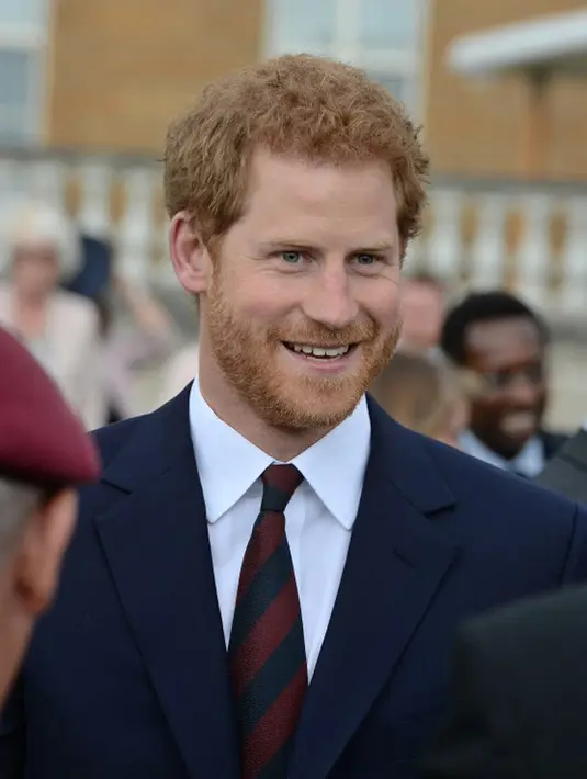 “Kami memanjatkan doa untuk para korban dari serangan di London tadi malam,” ujar Muhammad Rafiuddin Ismail yang dilansir E! News. (AFP/Bintang.com)