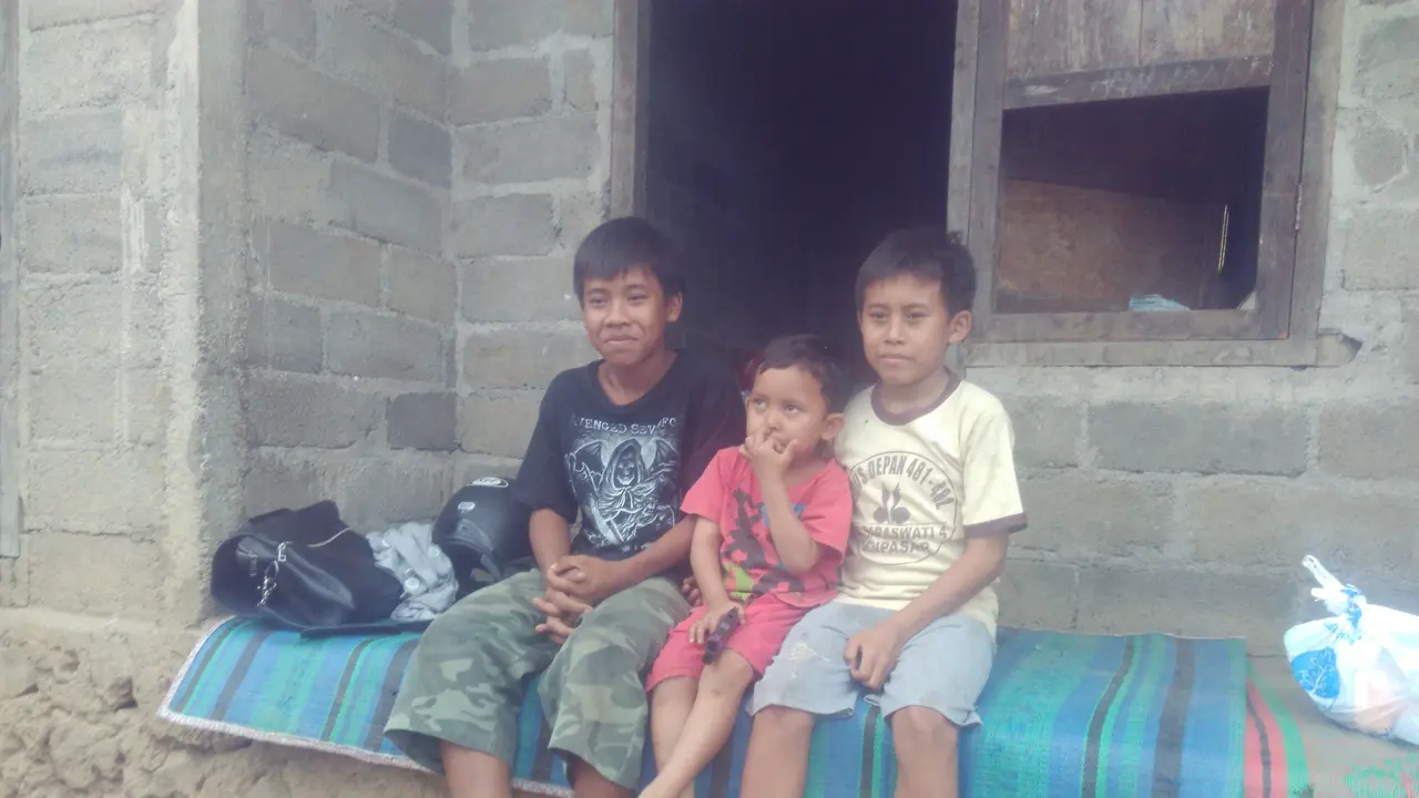 Aksi 3 Kakak Beradik di Bali Bertahan Hidup Tanpa Ayah dan Ibu