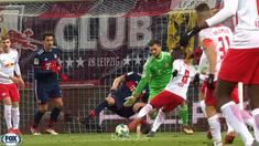 Naby Keita mencetak satu gol saat RB Leipzig menang 2-1 atas Bayern Munchen. This video is presented by Ballball.