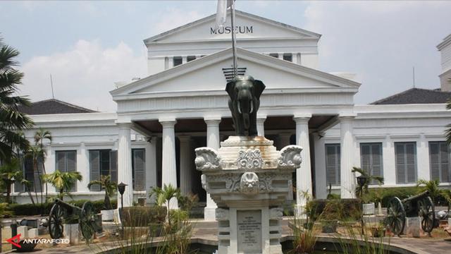 museum-gajah-1130912-b.jpg