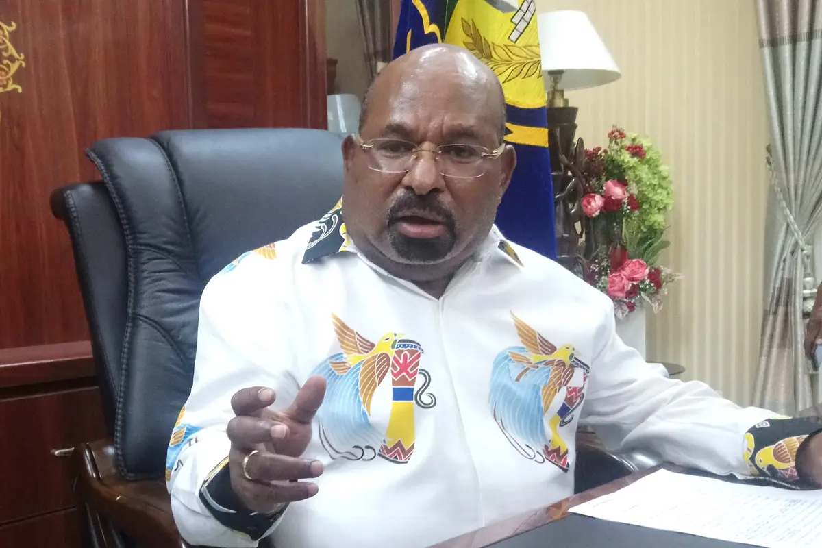 Gubernur Papua, Lukas Enembe