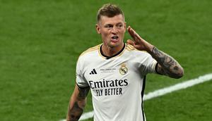 Toni Kross juga tidak memperpanjang kontrak bersama Real Madrid. (Ben Stansall/AFP)