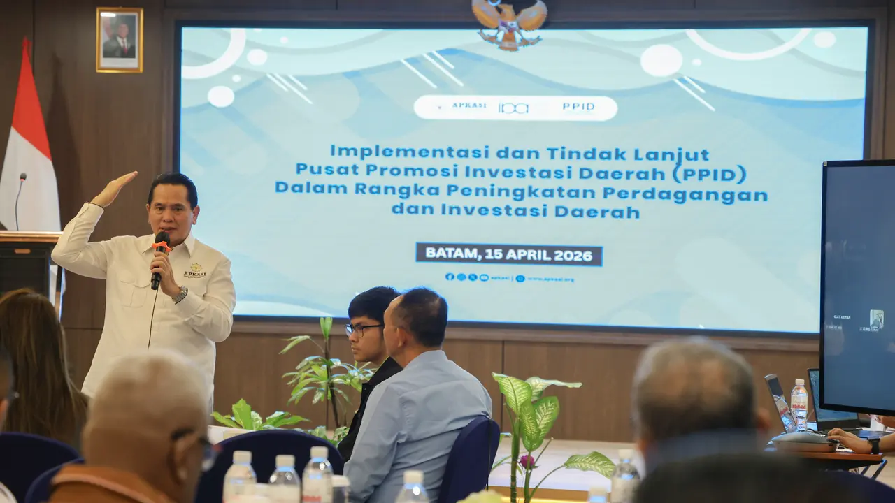 Asosiasi Pemerintah Kabupaten Seluruh Indonesia (Apkasi) memulai langkah nyata untuk memperkuat posisi tawar daerah di pasar global.