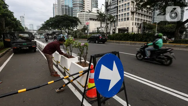 Jalur Sepeda di Jalan Sudirman-Thamrin Mulai Dipermanenkan