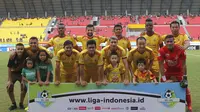 Sriwijaya FC seusai laga kontra PS Tira, Jumat (6/7/2018) di Stadion Gelora Sriwijaya, Palembang. (Bola.com/Riskha Prasetya)