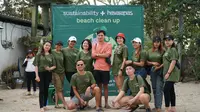 Havaianas berkolaborasi dengan Seasoldier Bali Bergerak menggelar Beach Cleanup. (Liputan6.com/ ist)