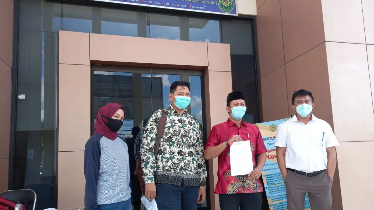 Gugat presiden