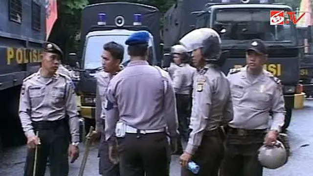 Razia Polisi Mulai dari Ring Terluar - Bola Liputan6.com