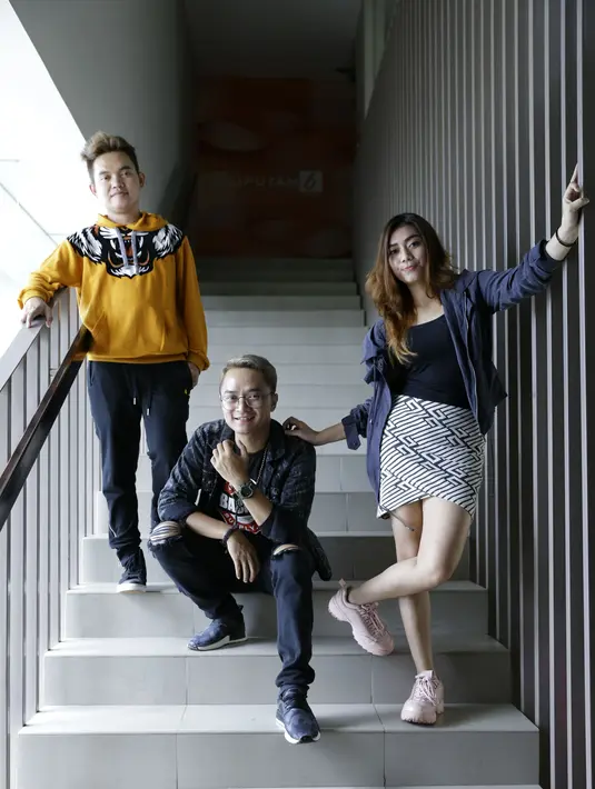 <p>Kangen Band (Agus Apriyanto/© KapanLagi.com)</p>