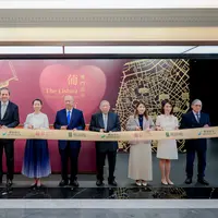 Pembukaan Grand Lisboa Palace Art Gallery Macau yang dihadiri oleh berbagai pihak penting, mulai dari pemerintah dan pegiat seni dan budaya. (Foto dok: SJM Resorts, S.A.).