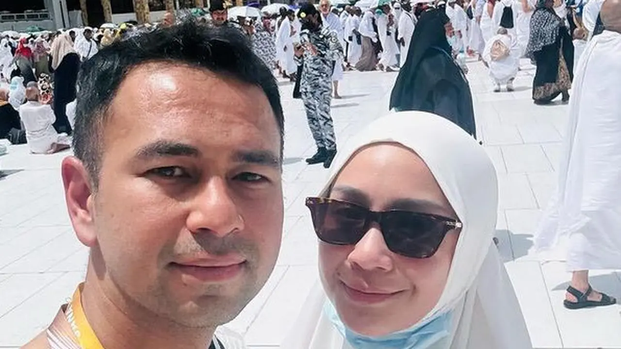 Tampilan Sederhana Nagita Slavina di Hari Pertama Ibadah Haji