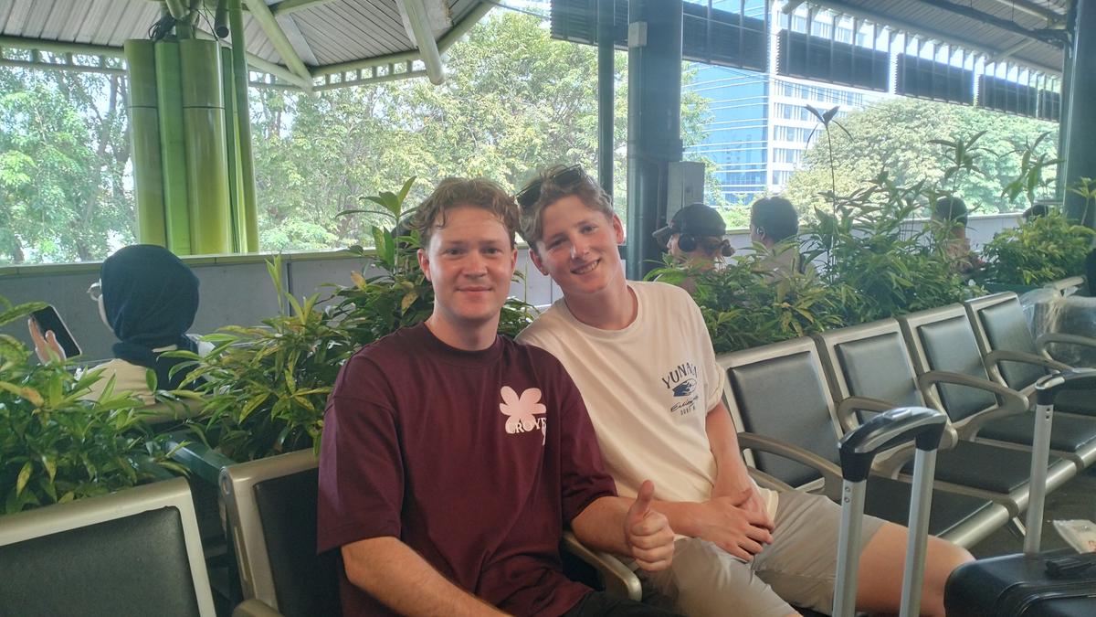 Cerita Bule Malaysia dan Belanda Refund Tiket KA Jarak Jauh Usai Insiden Kecelakaan di Bekasi