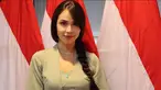 Melalui akun Instagram, Estelle Van der Linden diketahui baru saja menjalani sumpah WNI. Dirinya mengungkapkan akhirnya memilih untuk menjadi WNI. (Liputan6.com/IG/@estelleelinden)