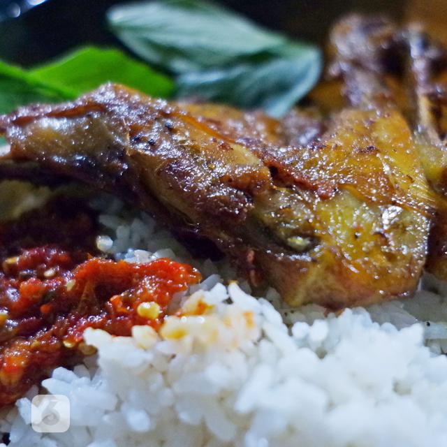 Cara Ungkep Daging Ayam Agar Empuk Dan Bumbu Meresap Sempurna Lifestyle Liputan6 Com