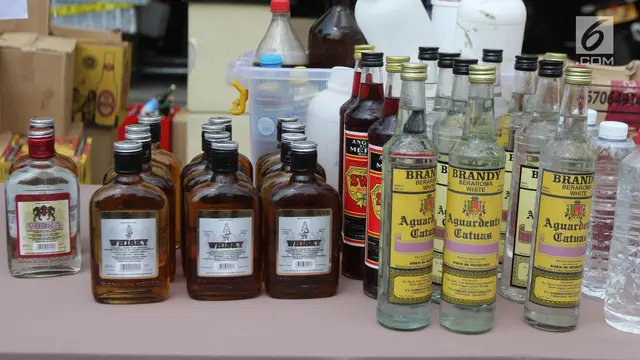 Polisi Sita 4.314 Botol Miras Berbagai Merek