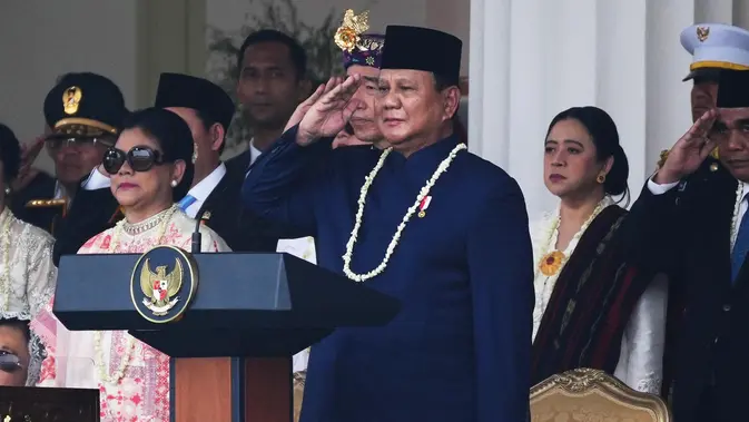 Prabowo Panggil Komandan Usai Puji Upacara HUT ke-81 RI