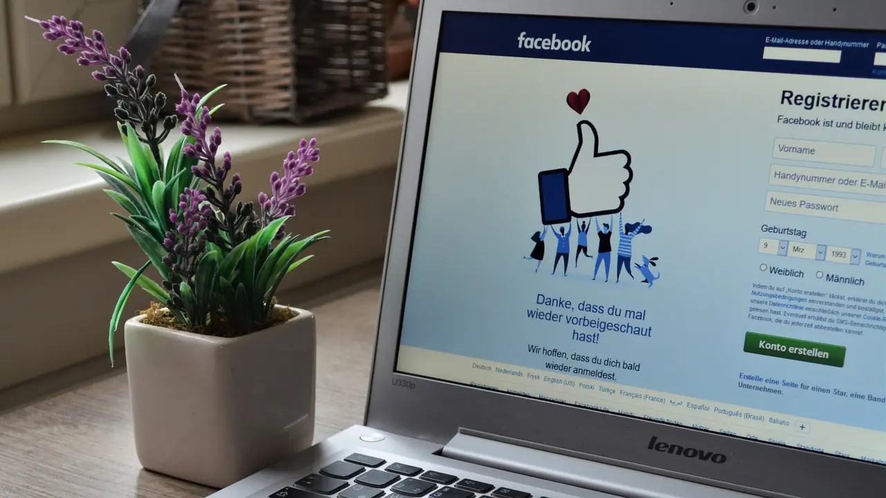 Ilustrasi Facebook