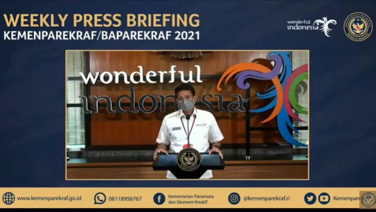 Sandiaga Uno di Weekly Press Briefing
