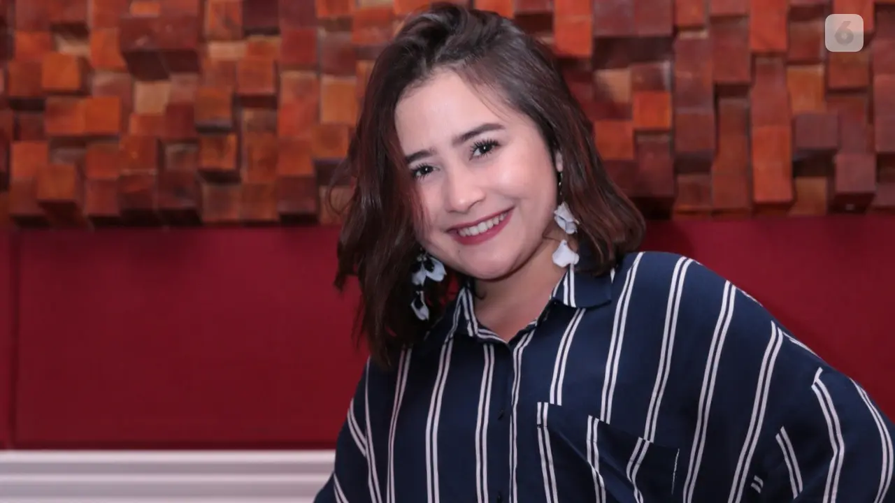 [Bintang] Prilly Latuconsina