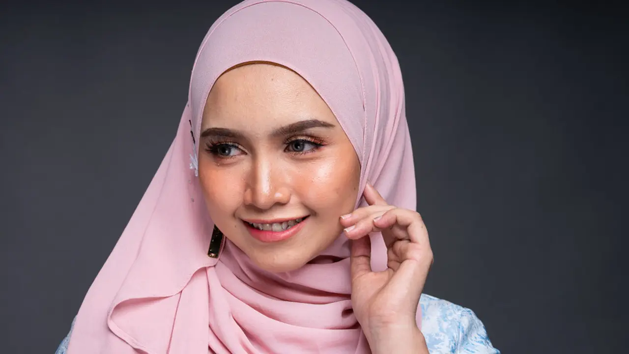 [Quiz]: Hijabers, Sudah Tepatkah Cara Merawat Rambutmu? Cari Tahu Lewat Kuis Ini Yuk
