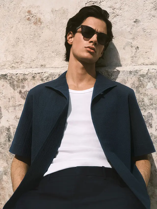 Peluncuran koleksi brand COS