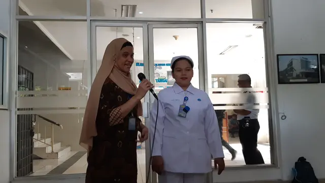 Perawat RSUP Persahabatan Rawat Pasien Positif Corona