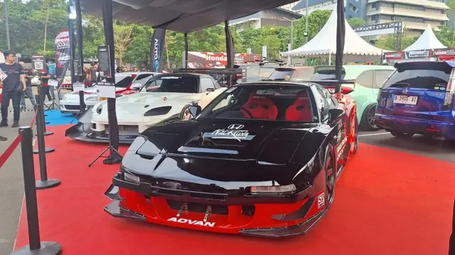 Honda Culture Indonesia Ajak Komunitas Berkumpul dan Pamer Mobil di Cibis Park (Arief A/Liputan6.com)