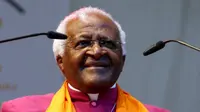 40 Inspirational Desmond Tutu Quotes About Justice, Peace, And Love