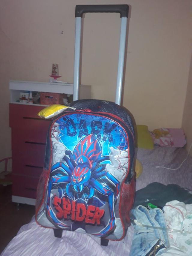 7 Potret Peralatan Sekolah Ala Anak 90-an Ini Bikin Nostalgia