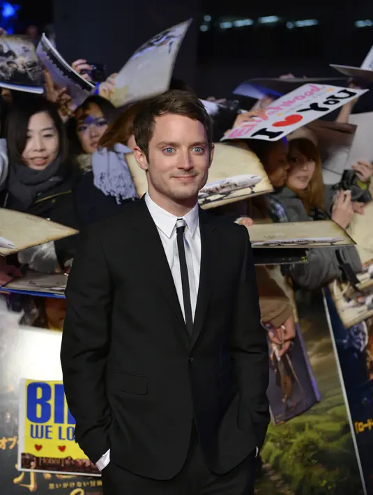 Elijah sangat bersemangat menceritakan adegan yang akan dilakoninya. Ia mengatakan jika ceritanya disetujui, ia akan muncul di seri tersebut. (Bintang/EPA)