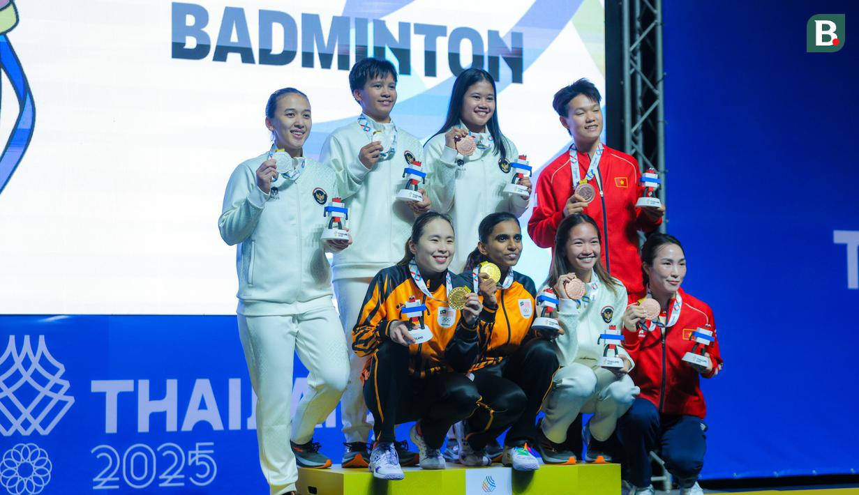 Hasil ini mengakhiri rekor mengesankan Indonesia yang tidak pernah absen meraih emas ganda putri dalam beberapa edisi terakhir. (Bola.com/Bagaskara Lazuardi)