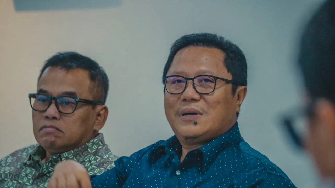 Posisi nomor satu di PT Krakatau Sarana Properti kini dipegang oleh Iip Arief Budiman yang sebelumnya menjabat sebagai Direktur Keuangan PT Krakatau Tirta Industri.