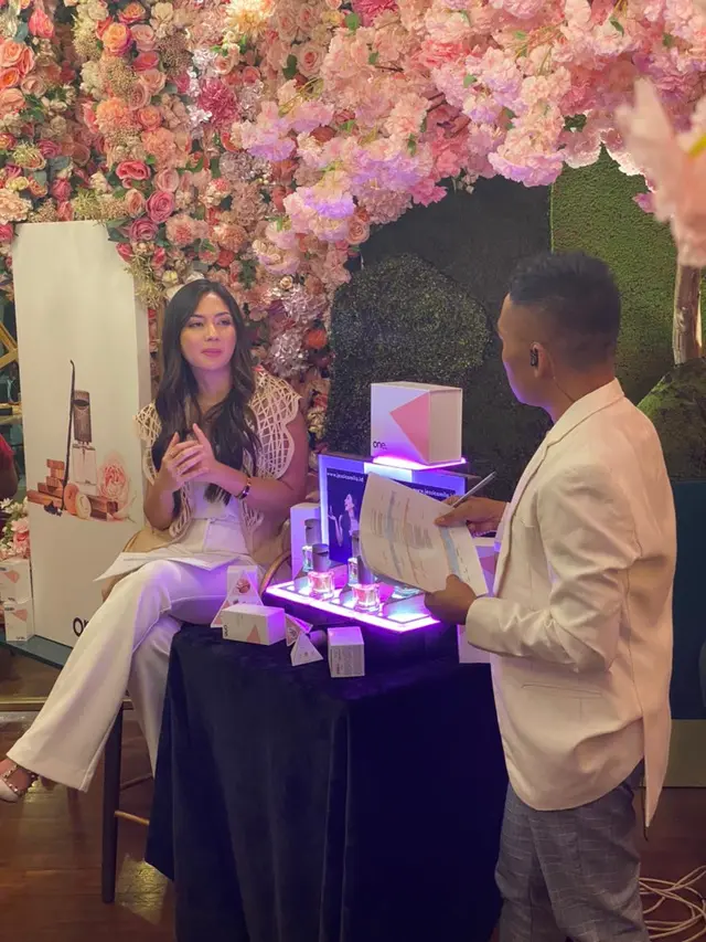 Peluncuran parfum Jessica Mila secara virtual