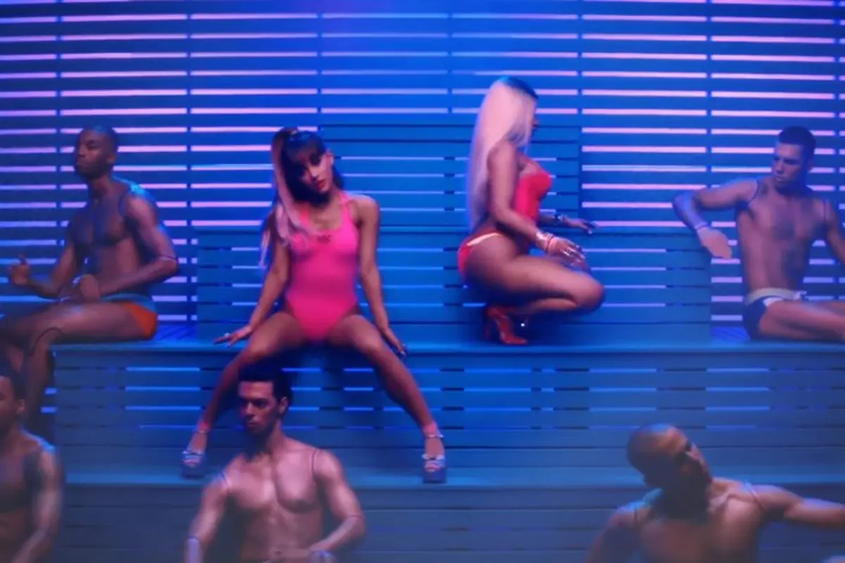 [Bintang] Ariana Grande