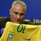 Pelatih Timnas Brasil, Adenor Leonardo Bacchi atau Tite (AFP)