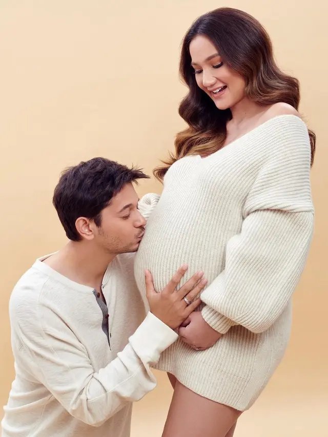 [Fimela] Andrew Andika dan Tengku Dewi Putri