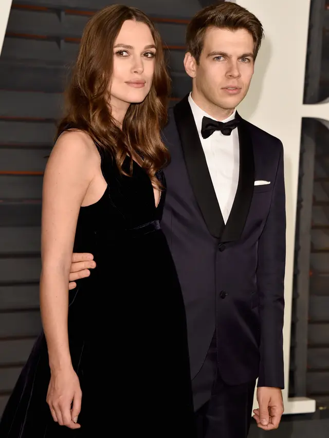 [Bintang] Keira Knightley dan James Righton