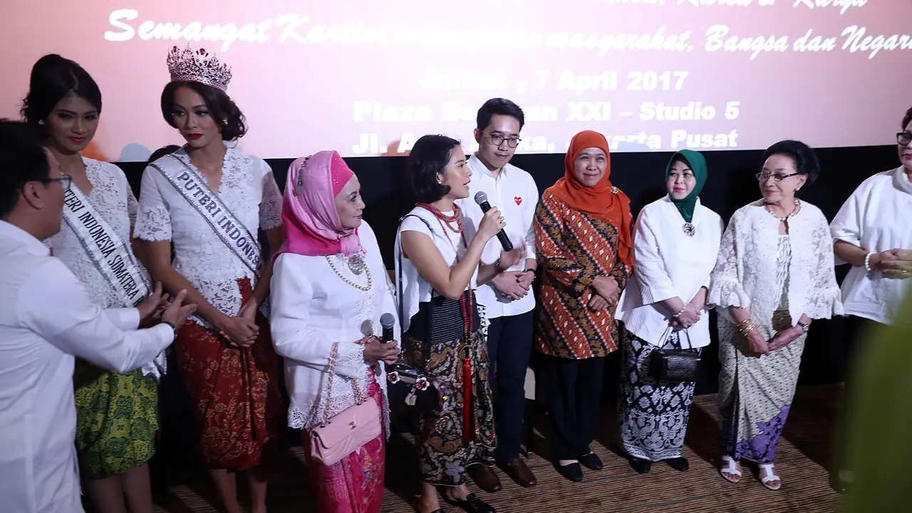 [Bintang] Bunga Jelitha Ibrani - Mooryati Soedibyo - Menteri Sosial