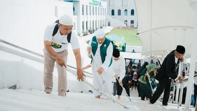 5 Cara Sederhana Berbagi Kebaikan di Ramadan, Mulai dari Bersihkan Masjid hingga Peduli Marbot