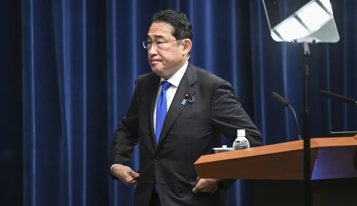Fumio Kishida mengumumkan tidak akan mencalonkan diri untuk masa jabatan kedua sebagai pemimpin Partai Demokrat Liberal (LDP) yang mendominasi parlemen. (Philip Fong/Pool Photo via AP)